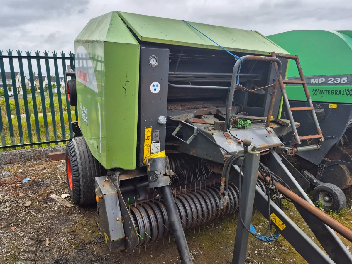 Used 2007 Claas Rollant 354 Round Baler - Image 2