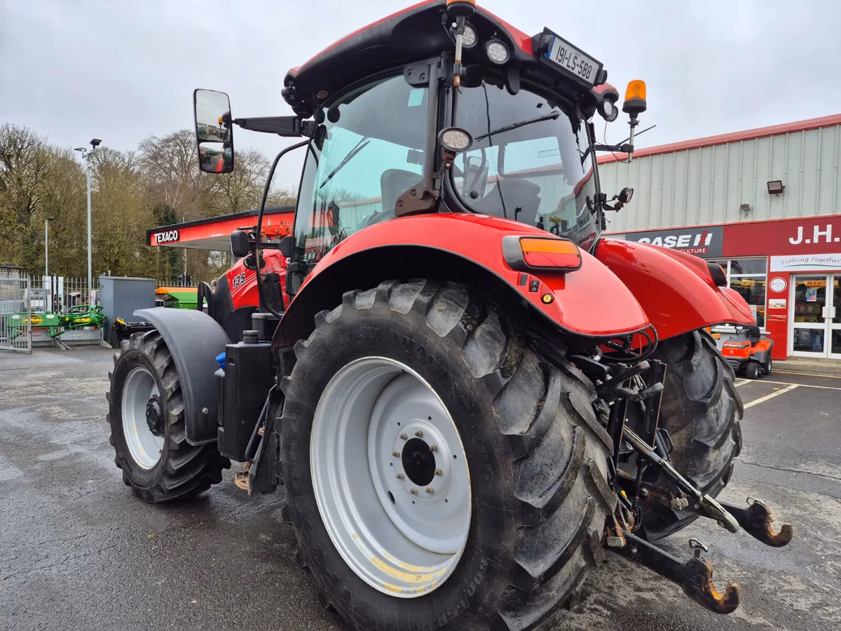 Used 2019 Case IH Maxxum 135 Tractor for Sale - Image 5